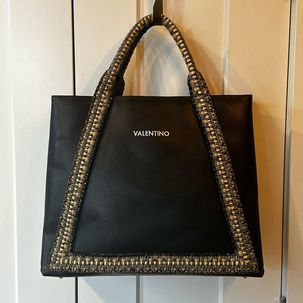 AUTHENTIC Valentino Tote-missing shoulder strap
